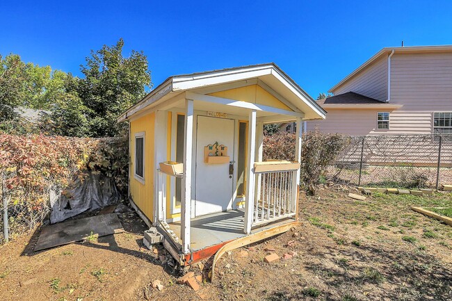 Building Photo - 4 bedroom, 2 bath Home in Golden