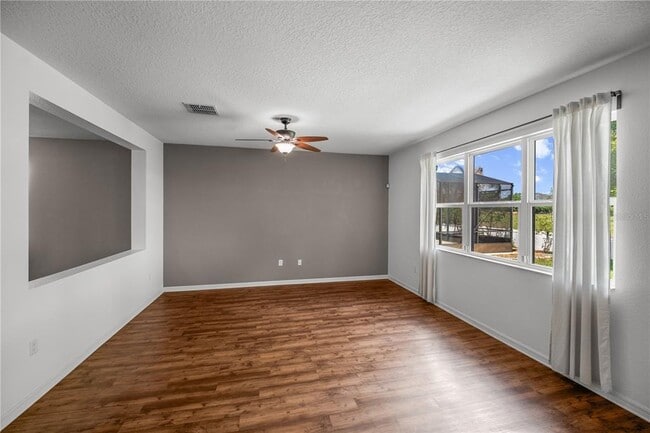 Building Photo - 2813 Shelburne Way