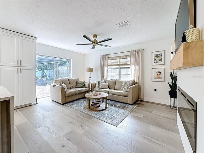 Building Photo - 2959 Laurel Ct