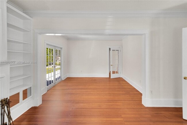 Building Photo - 603 Minorca Ave