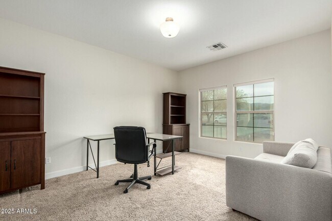 Building Photo - 9768 W Prospector Dr
