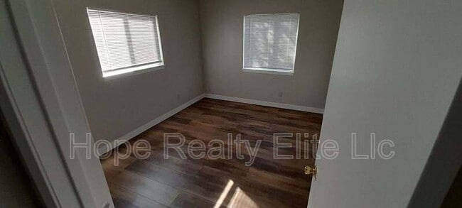 Building Photo - 1169 Mazatlan Cir