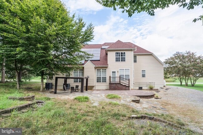 Building Photo - 109 Quail Ct