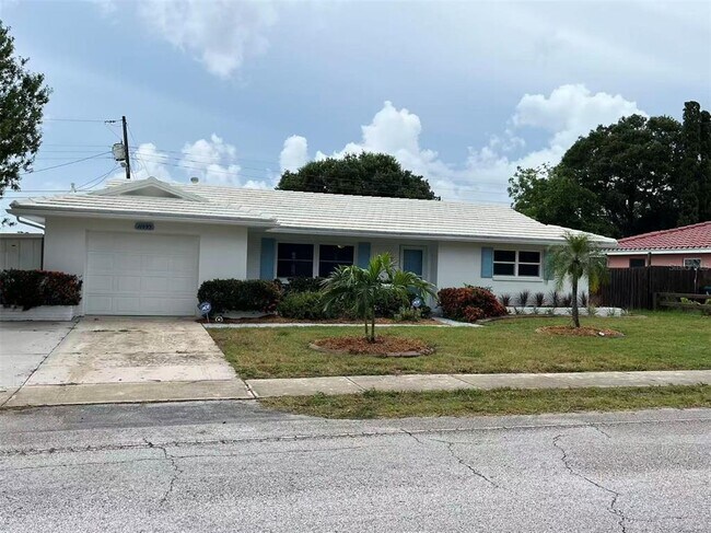 Primary Photo - 11093 54th Ave N