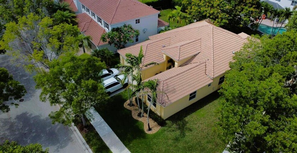 Building Photo - 1138 Croton Ct