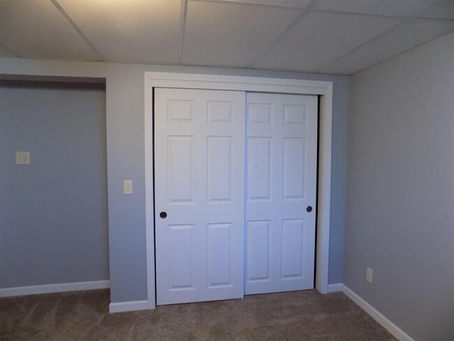 Building Photo - 1005 E North St