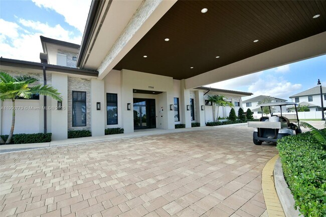 Building Photo - 4221 SW 178th Ave