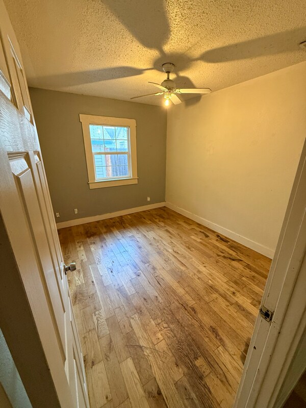 Building Photo - 123.5 S Latah St