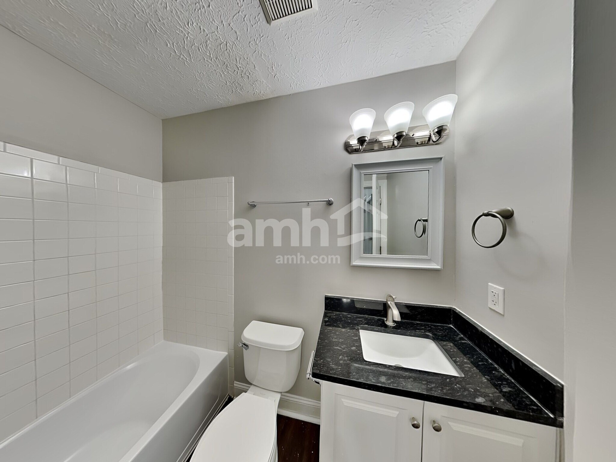 Building Photo - 6463 Winchester Highlands Dr