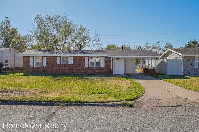 Primary Photo - 3 br, 1 bath House - 4016 SE 22nd Street