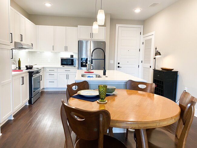 5010 W Broad St NE - 5010 W Broad St NE Sugar Hill GA 30518 | Apartment