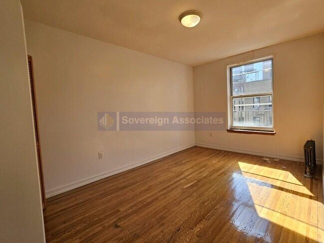 Building Photo - 707 West 171st Street