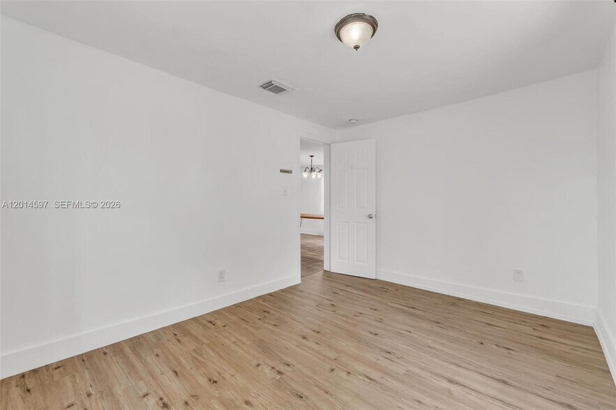 Building Photo - 1463 NW 70th St