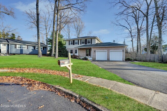 Building Photo - 22 Brookside Ct