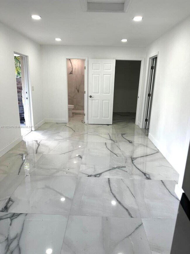 Building Photo - 26205 SW 133rd Ct