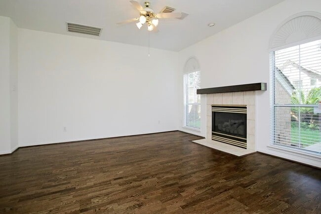 Building Photo - 6902 Afton Woods Dr