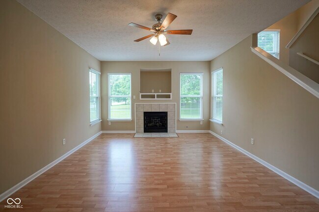 Building Photo - 14170 Royalwood Dr