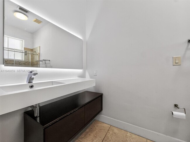 Building Photo - 14053 SW 49th St