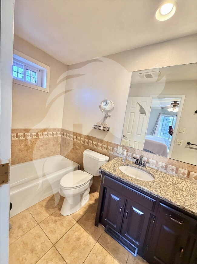 Building Photo - "Spacious 4-Bedroom Haven on Old Mallard Rd – Your Perfect Family Retreat in Enid!"