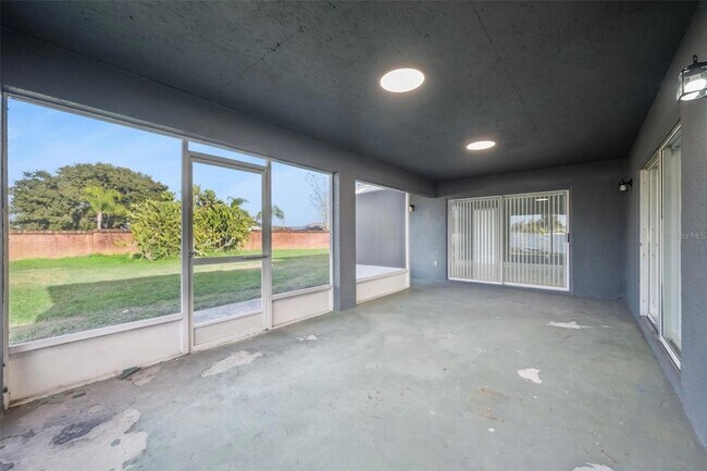 Building Photo - 5216 Heatherstone Ct