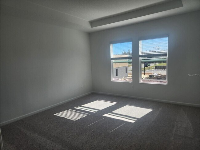 Building Photo - 2724 Skyline Lp