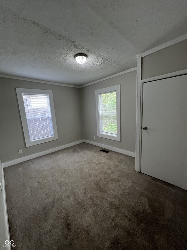 Building Photo - 3449 Boulevard Pl