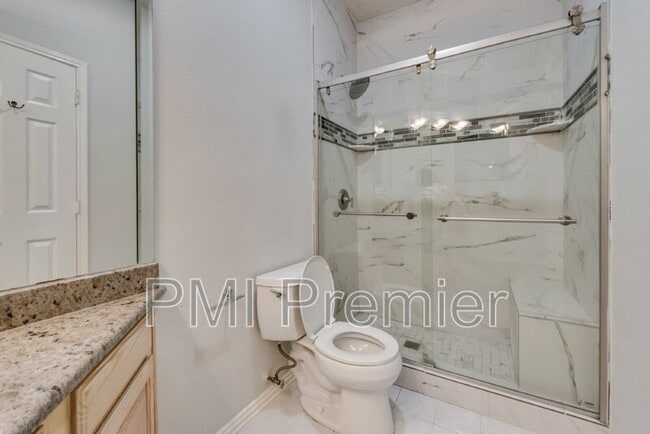 Building Photo - 2309 Kittyhawk Dr