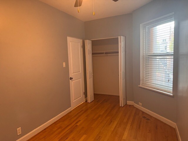 Building Photo - 3834 N Hermitage Ave