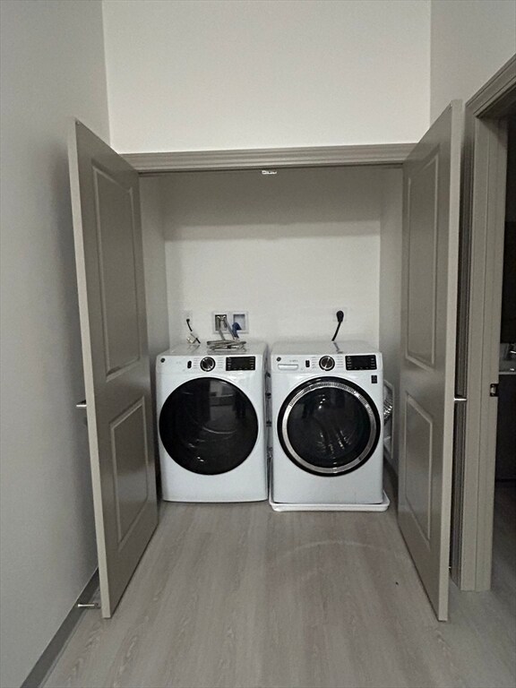 Building Photo - 626 Main St