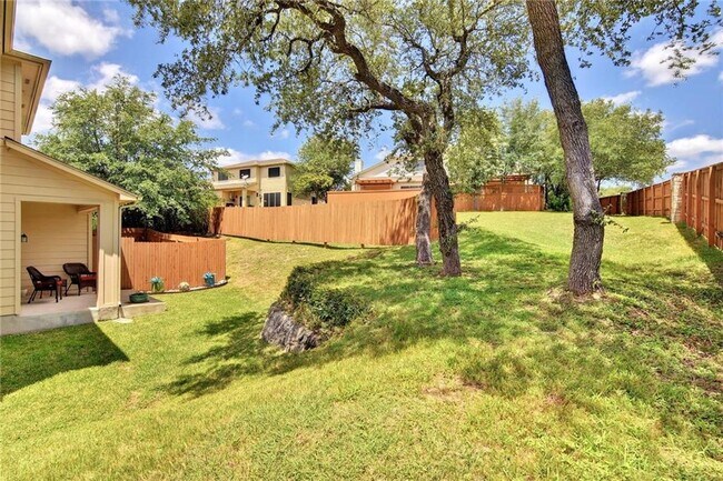 Building Photo - 7500 Shadowridge Run