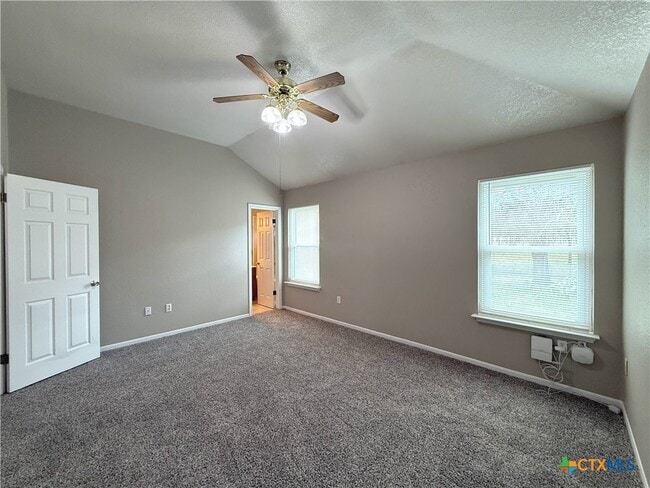 Building Photo - 1002 Northern Dancer Dr