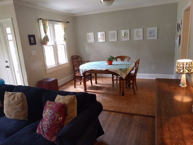 Building Photo - 170 Windsor Ct