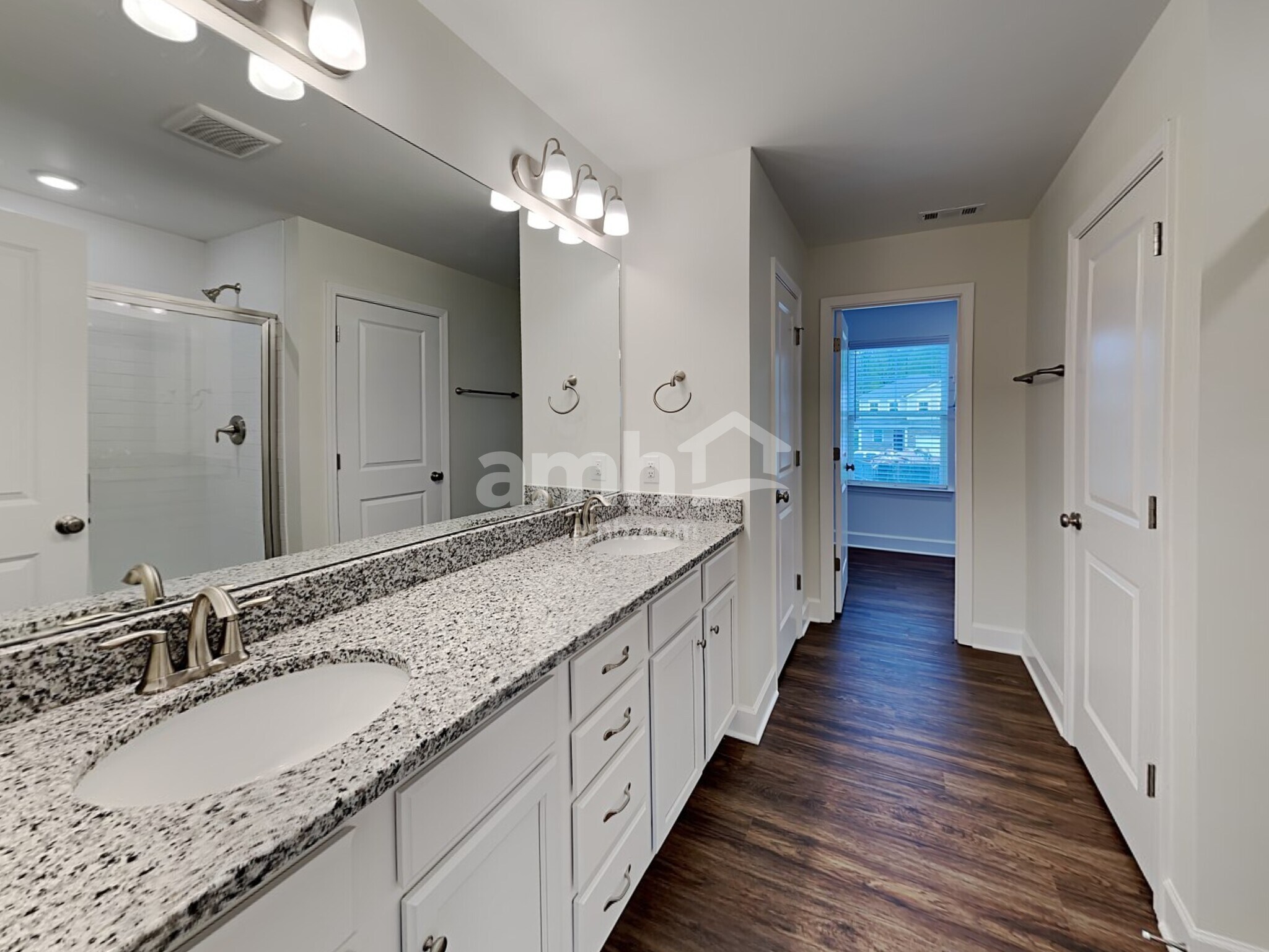 Building Photo - 1032 Bluewater Dr