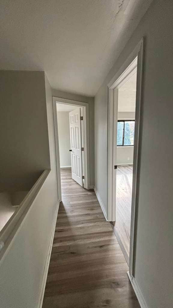 Building Photo - 1651 Mentor Ave