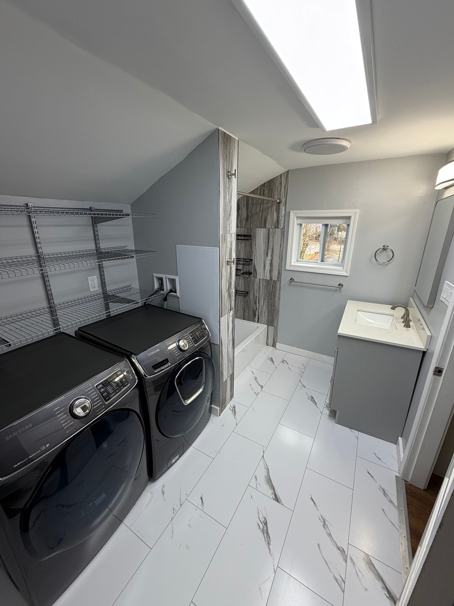 Building Photo - 15 Essex St