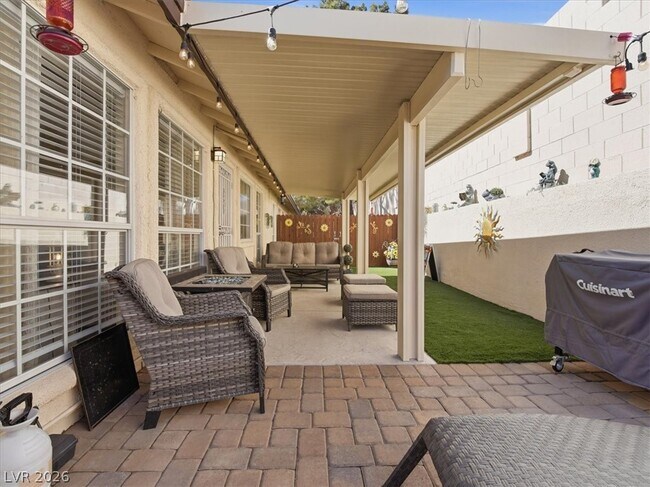 Building Photo - 4904 Winterset Dr