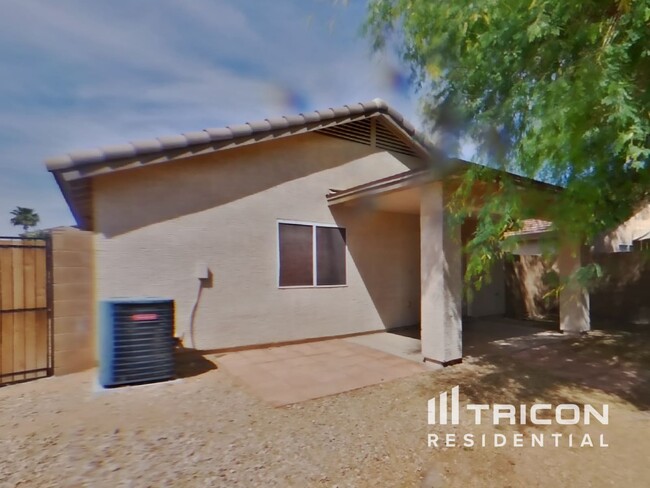 Building Photo - 1339 E Saguaro Trail
