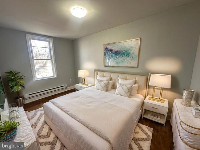 Building Photo - 609 N Wilton St