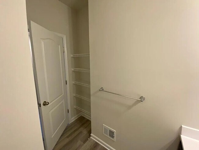 Building Photo - 3003 Osprey Way