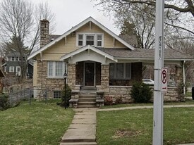 Building Photo - 5039 Tracy Ave