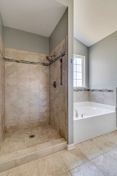 Building Photo - 12 Old Bridge Dr