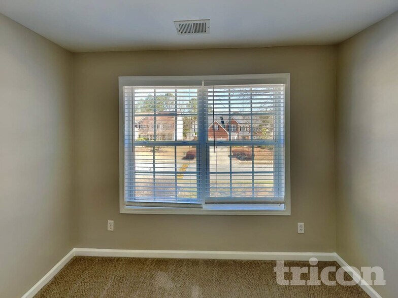 Building Photo - 960 Maple Leaf Dr