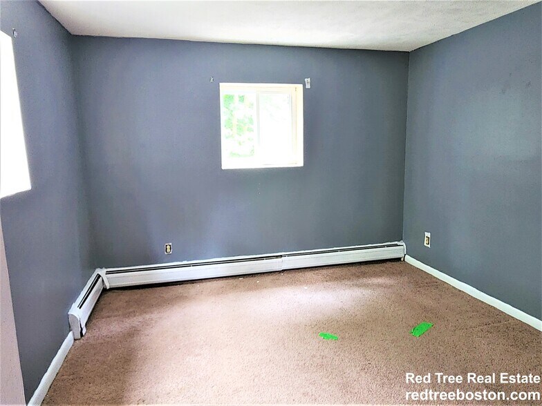 Building Photo - 35 Westgate Rd