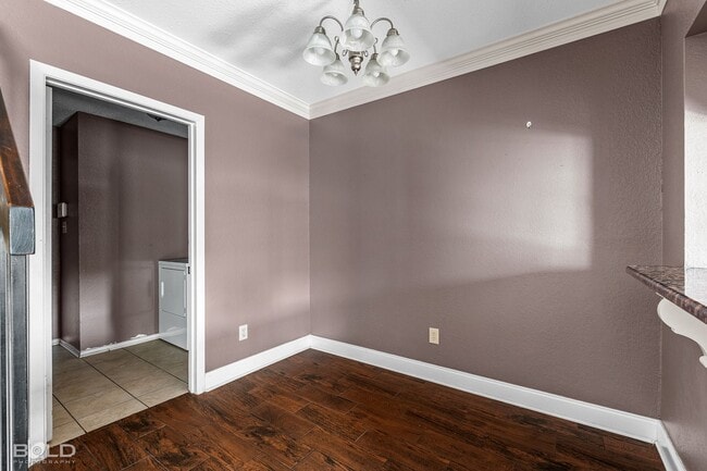 Building Photo - Townhome for rent!