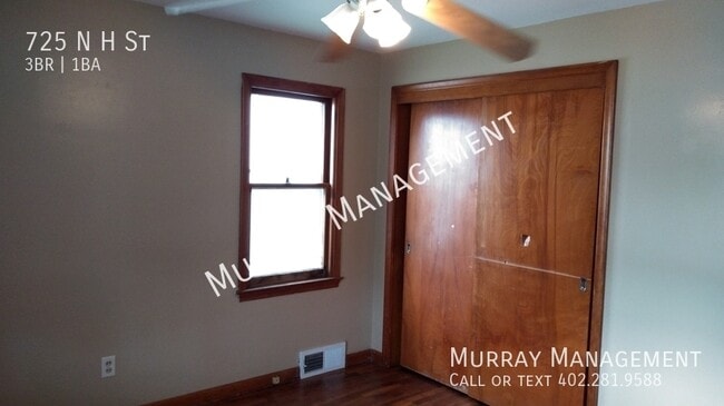 Building Photo - 725 N H St