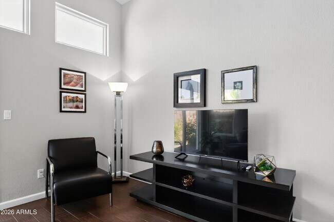 Building Photo - 8828 E Riviera Dr