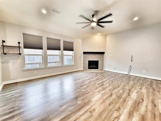 Building Photo - 2316 Vineyard Terrace Ln