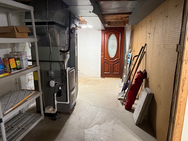 Building Photo - Gibsonia 2 bedroom townhome