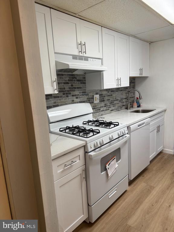 Building Photo - 2628 Welsh Rd