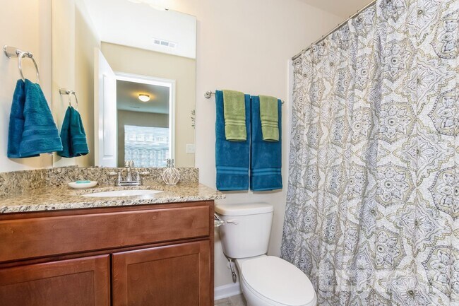 Building Photo - 2035 Aragon Lane